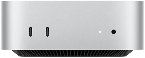 Mac mini i sølv vist fra forsiden, med to porter på forsiden: to USB-C-porter og én 3,5 mm hodetelefonutgang